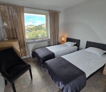 Tolered Apartment | Bright Family Apartment with Balcony
