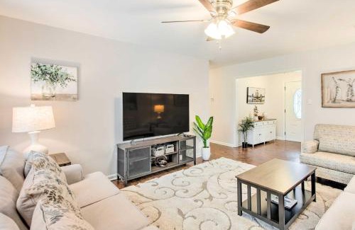 Hinesville House | Bright Hinesville Home: Family-Friendly Retreat Near Savannah
