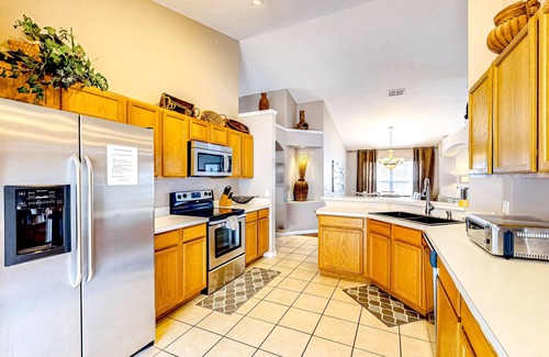 Eagle Pointe South House | Bright Retreat with Private Pool, Patio & Game Room