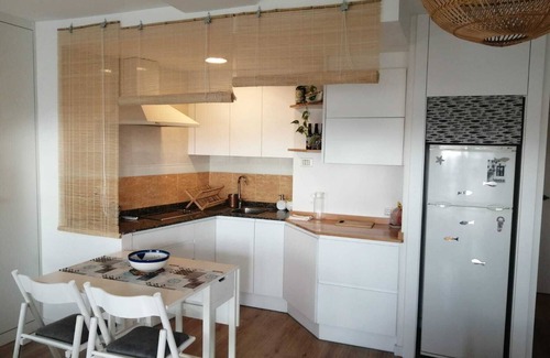 Benicassim Apartment | Bright Loft with Scenic Views and Spa Amenities