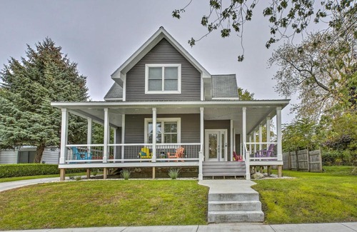 Ludington Apartment | Cozy Lower-Level Retreat Just 1 Mi from Lake Michigan