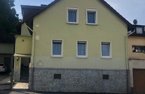 Neu-Anspach Apartment | Modern 77m² Apartment with Pool and Spa - Rated 9.2/10