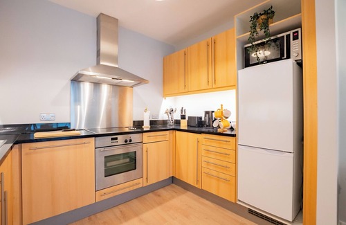 City Centre Dublin Apartment | Bright & Modern Dublin City Stay
