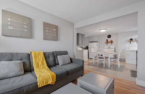 Rimmon Heights Apartment | Modern Open Layout with Family-Friendly Amenities