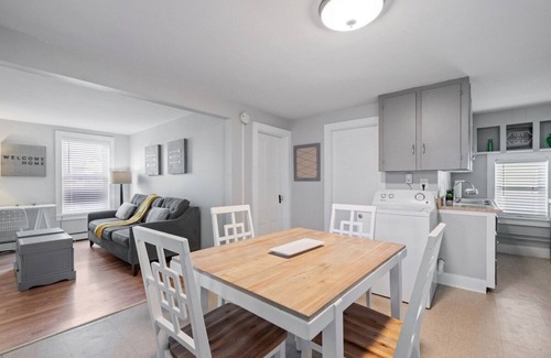 Rimmon Heights Apartment | Modern Open Layout with Family-Friendly Amenities