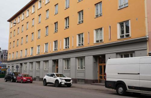 Kamppi Apartment | Bright & Modern Scandinavian Attic Suite in City Center
