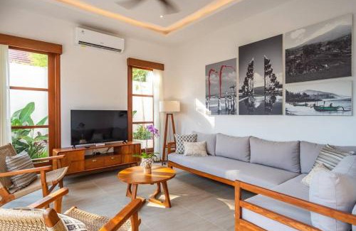 Sanur Villa | Bright Modern Villa with Pool in Walkable Location