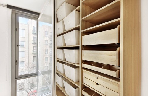 Hell's Kitchen Apartment | New Executive Studio with Kitchen – Guest Rated 10/10