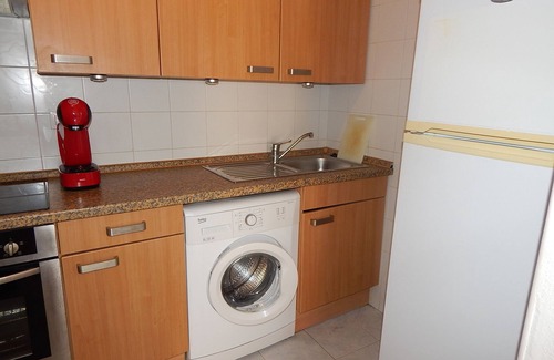 Lo Rufete Apartment | Bright & Spacious 3-Bedroom, 2-Bath Apartment in Prime Location