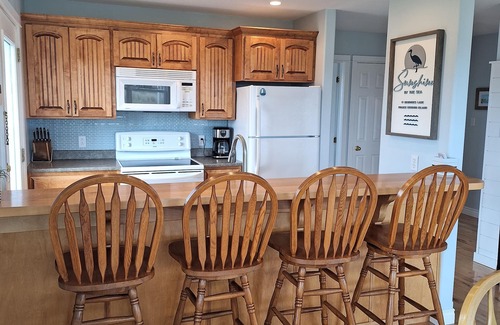 New London Cottage | Family-Friendly Beach House with Ocean View Near Cavendish