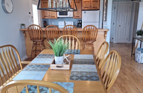 New London Cottage | Family-Friendly Beach House with Ocean View Near Cavendish