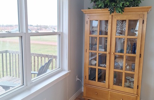 New London Cottage | Family-Friendly Beach House with Ocean View Near Cavendish