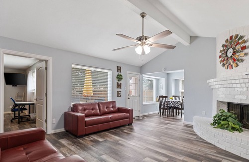 Bedford House | Bright & Spacious 4BR Home - Great Location!