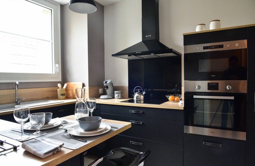 Caen City Centre Apartment | Bright Apartment in Town Center with Family-Friendly Amenities