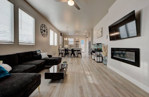 Oklahoma City House | Bright + Spacious Home in Prime NW OKC/Edmond Area