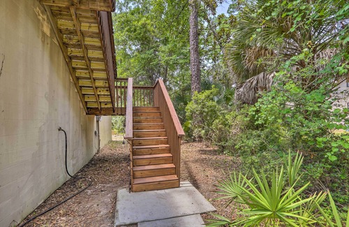 Steinhatchee Cottage | Cozy Steinhatchee Home: Steps to the Oceanfront Oasis