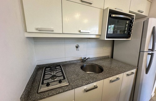 Villa Crespo Apartment | Bright studio apartment with balcony in Palermo