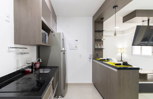 Picanco Apartment | Bright Studio - GRU: Guest Rated 10/10 with Pool & Spa