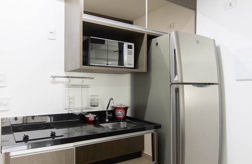 Picanco Apartment | Bright Studio - GRU: Guest Rated 10/10 with Pool & Spa