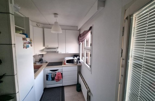 Myyrmaki Apartment | Bright Top-Floor Studio: Ideal for Your Next Getaway