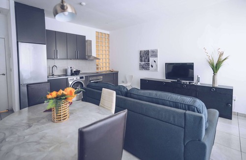 Gibraltar Apartment | Contemporary 2BR in Zoko with Spa and Family-Friendly Amenities