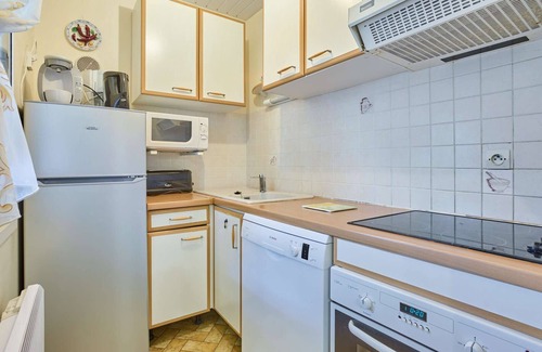 Cazaubon Apartment | Bright T2 bis with veranda, free parking, wifi, near nature