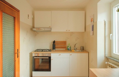 Dervio Apartment | 🏡 Bright Three Bedroom Apartment with Mountain View - Perfect for Families 🌿