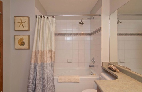 Whistler Cay Estates House | Bright Two Storey Corner Townhouse at North Star Awaits