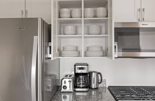 Upper West Side Apartment | Bright UWS 2BR with Rooftop, Gym, and Pet-Friendly Perks
