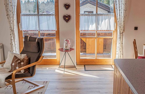 Halblech Apartment | Inviting Apartment in Halblech with Pool and Lake Views