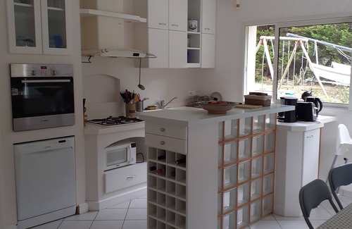 Penestin Villa | Bright villa set in 3000 m2 of wooded grounds 300 metres from the beach