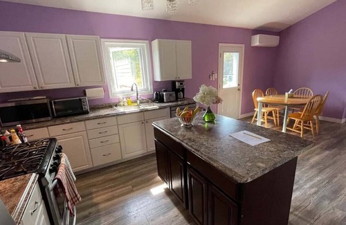 Dieppe House | Bright Retreat with Huge Backyard, 5min to Parks & More!