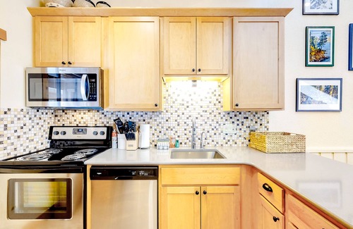 Winter Park House | Inviting Condo with Pool, Hot Tub & Fitness Center