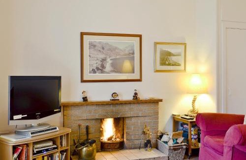 Arnisdale House | Discover Brightwater Cottage: Pet-Friendly Retreat, 9.3/10