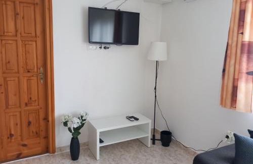 Belatelep Apartment | Top-Rated Brigi Apartman: Family-Friendly Retreat Awaits