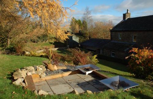 Lothersdale House | Brigstone Stable - Peaceful Cottage with 10/10 Review Score