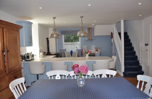 Trebetherick House | Prime Oceanfront Location on Daymer Lane with Great Amenities