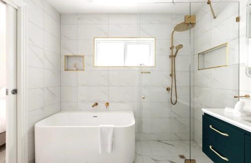 Port Melbourne House | Modern Port Melbourne Central Townhouse for Families