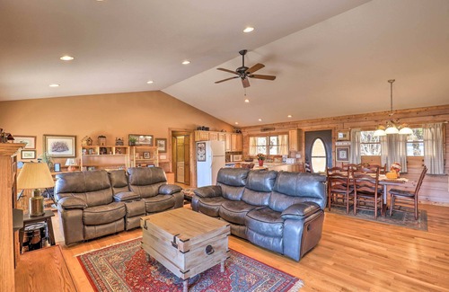 Bostic Cabin | Relaxing Bostic Getaway: Pet-Friendly Near Lake Lure