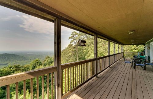 Bostic House | Pet-Friendly Bostic Cabin with Deck near Beautiful Lake Lure