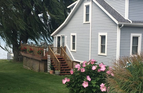 Cayuga House | Discover Family-Friendly Fun in the Finger Lakes Region