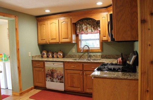 Palatka House | Experience Riverfront Bliss at Our Pet-Friendly Retreat