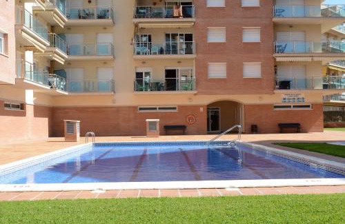 Santa Susanna Apartment | Brisa Beach: Family-Friendly Escape with Oceanfront Views