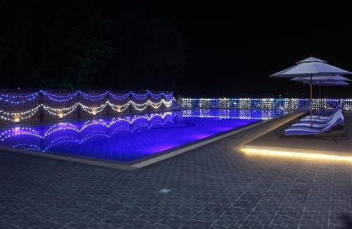 Chittagong Hotel | Brisa Marina CBC Resort: Family-Friendly Stay with Pool & Hot Tub