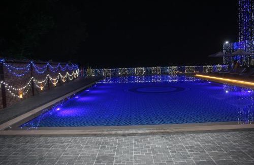 Chittagong Hotel | Brisa Marina CBC Resort: Family-Friendly Stay with Pool & Hot Tub