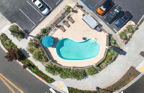 Leucadia Hotel | Coastal Retreat at Brisa Pacifica Hotel Encinitas