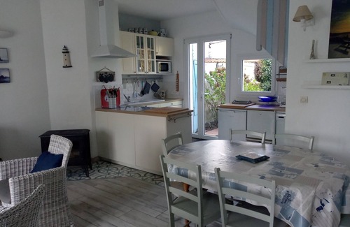Wissant House | Ideal Brise Marine Family House with Garden & Beach Access