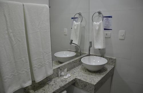 Delmiro Gouveia Hotel | Discover Bristol Aline Alagoas: 4-Star Comfort Awaits