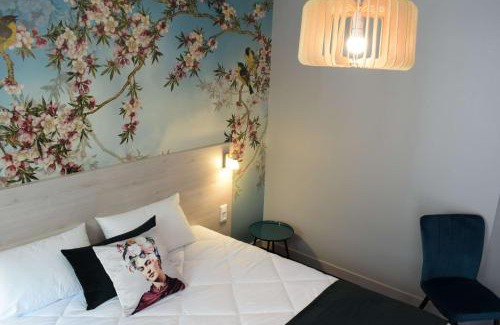 Etrelles Hotel | Pet-Friendly Brit Hotel Au Pays De Vitré with Great Amenities