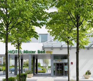 Torcy-le-Grand Hotel | Comfortable Getaway at Brit Hotel Codalysa Marne la Vallée